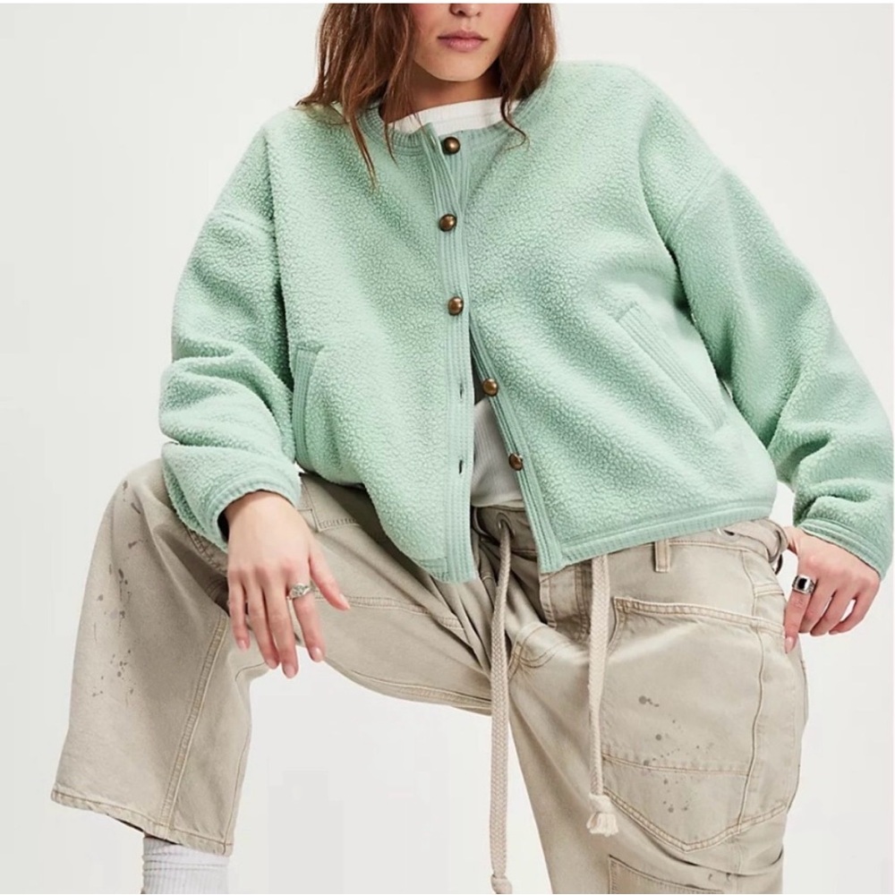 Free people Sherpa
